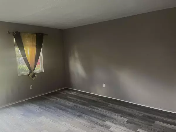 Eastpointe, MI 48021,23702 Tuscany Avenue Avenue