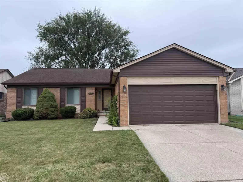 42595 Kingsley Drive, Clinton Twp, MI 48038