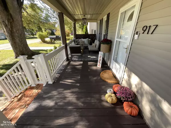 Algonac, MI 48001,917 St Clair Boulevard