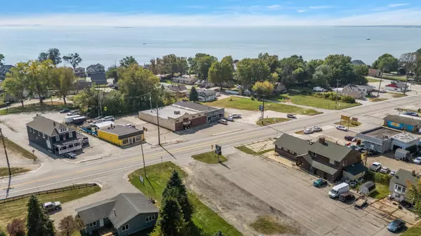 8875 Dixie Highway, MI