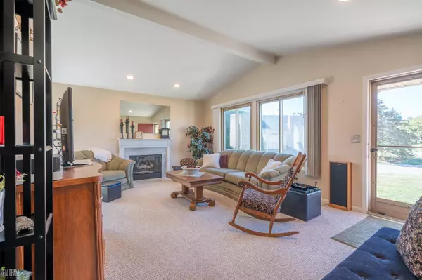 Clinton Twp, MI 48038,44529 Connecticut Court