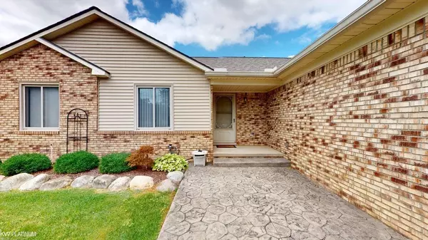 New Baltimore, MI,47579 Valleybrook Drive
