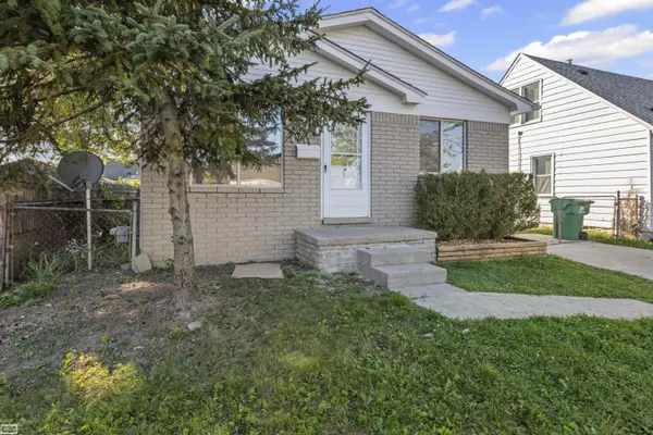 Eastpointe, MI 48021,21785 Tuscany Street