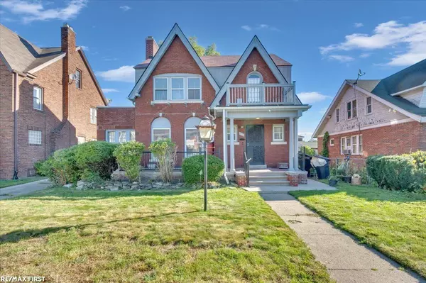 Detroit, MI 48213,5016 Seneca Street