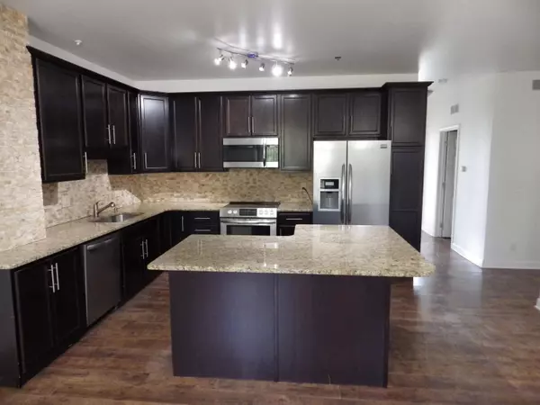 Sterling Heights, MI 48313,42633 Park Cresent Drive