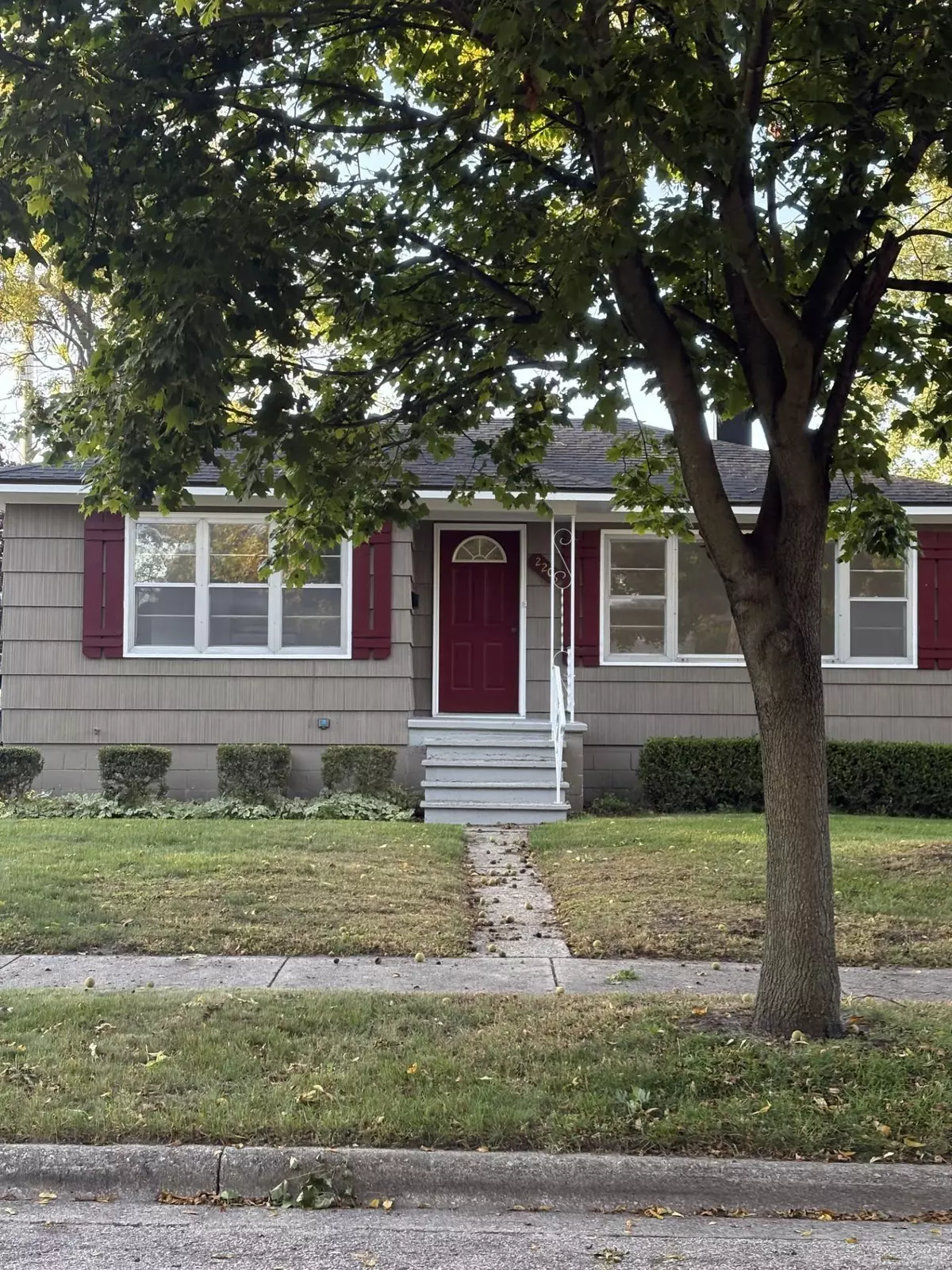 Bay City, MI 48708,2206 11th Street