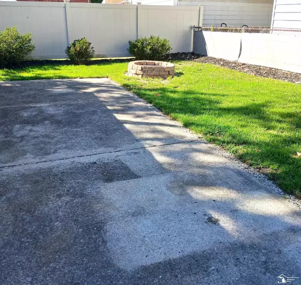 Allen Park, MI 48101,15217 Keppen Avenue