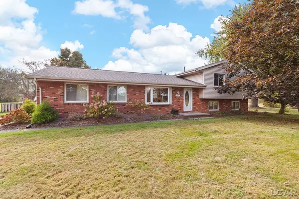 Tecumseh, MI 49286,7957 E Monroe Street