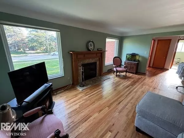 MI 48225,20696 Huntington Avenue