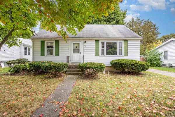 Saginaw, MI 48602,828 Malzahn Street