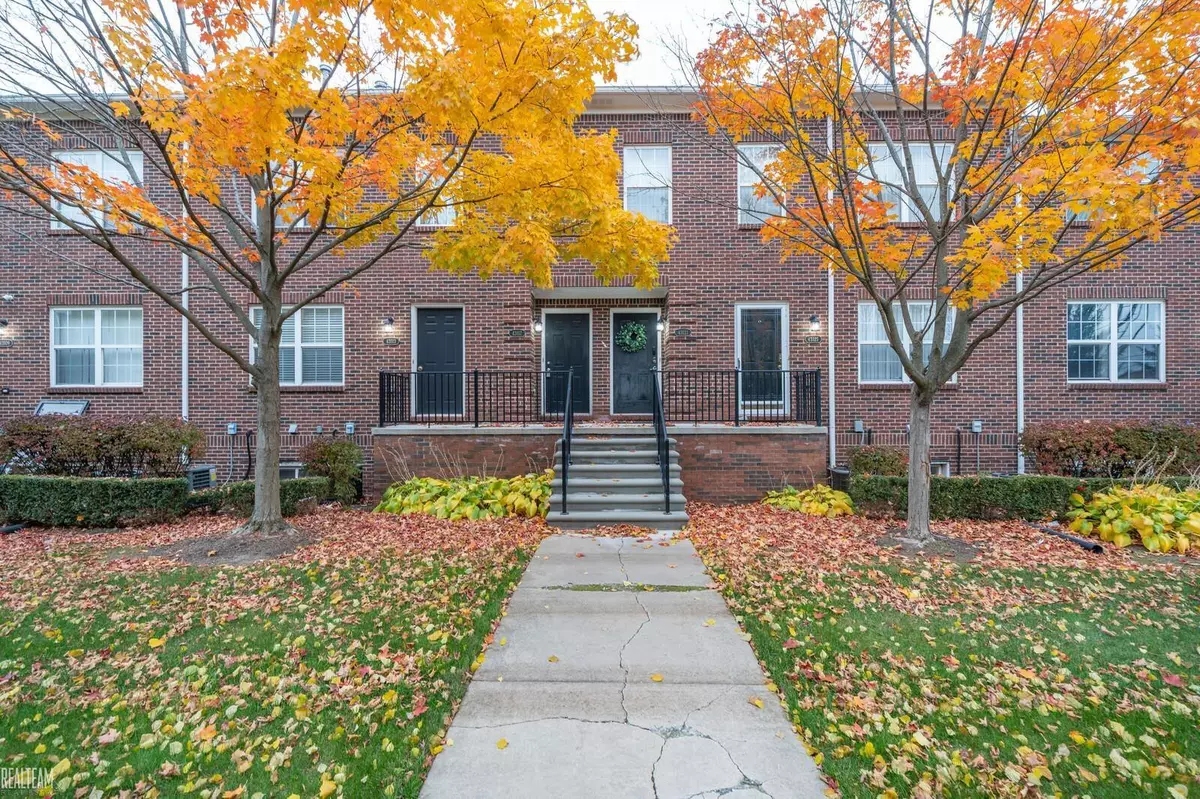 Sterling Heights, MI 48312,43117 Burlington Drive