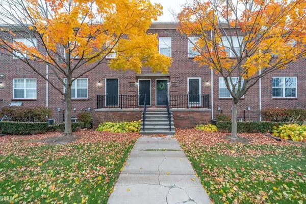 43117 Burlington Drive, Sterling Heights, MI 48312