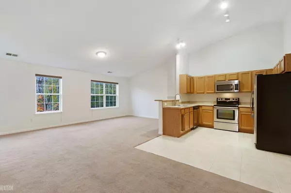 Sterling Heights, MI 48312,43117 Burlington Drive