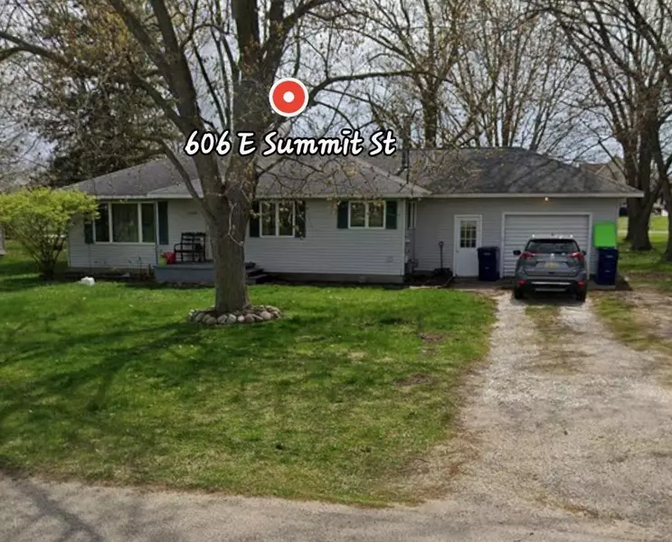 606 E SUMMIT Street, Breckenridge, MI 48615