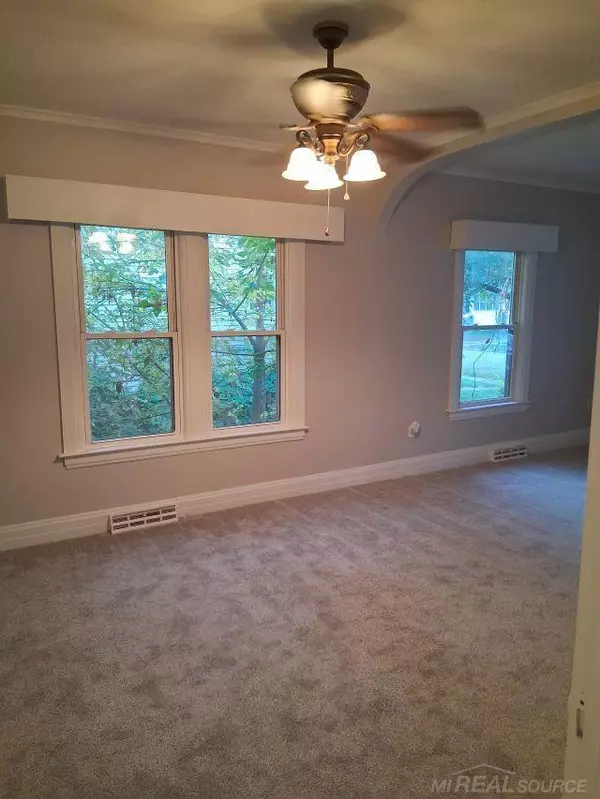 Mount Clemens, MI 48043,288 Jones Street