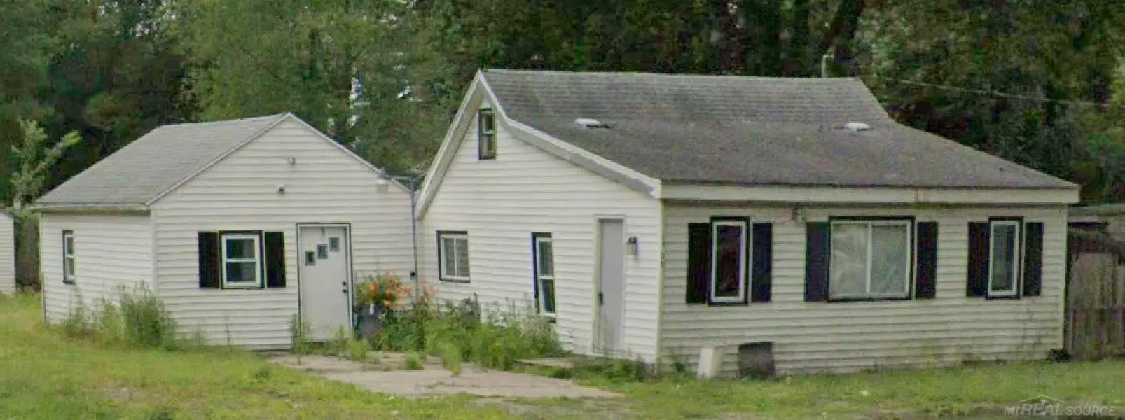 1525 S Dangl Road, Muskegon, MI 49442