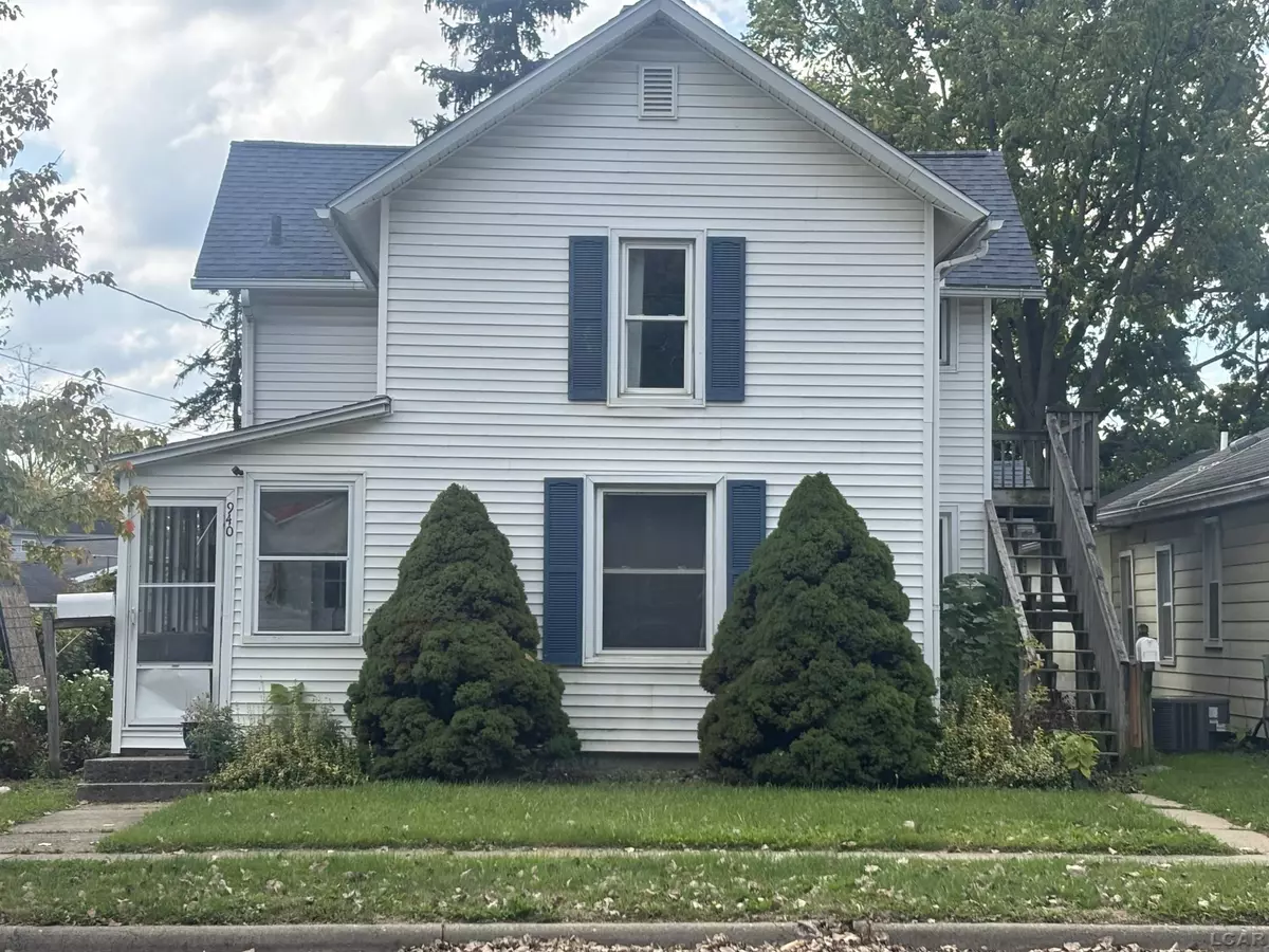 Adrian, MI 49221,940 Treat Street