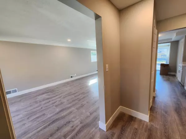 Oak Park, MI 48237,15121 Oak Park Boulevard