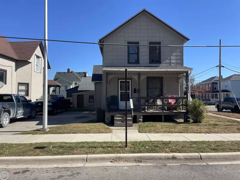1002 Erie Street, Port Huron, MI 48060