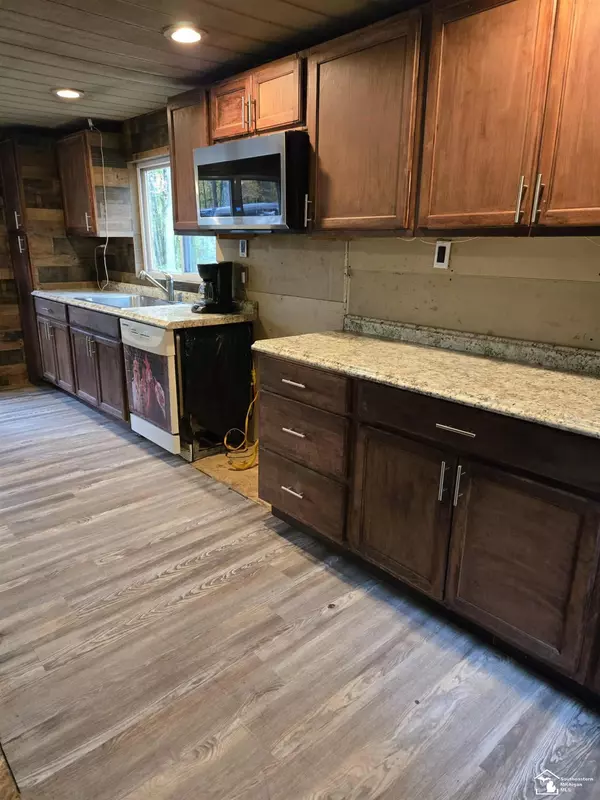 Harrison, MI 48625,7180 Sherwood Trail