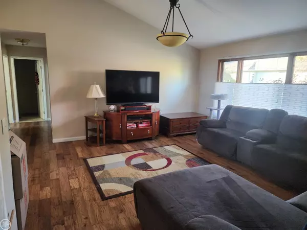 Richmond, MI 48062,34939 Mourning Dove Lane