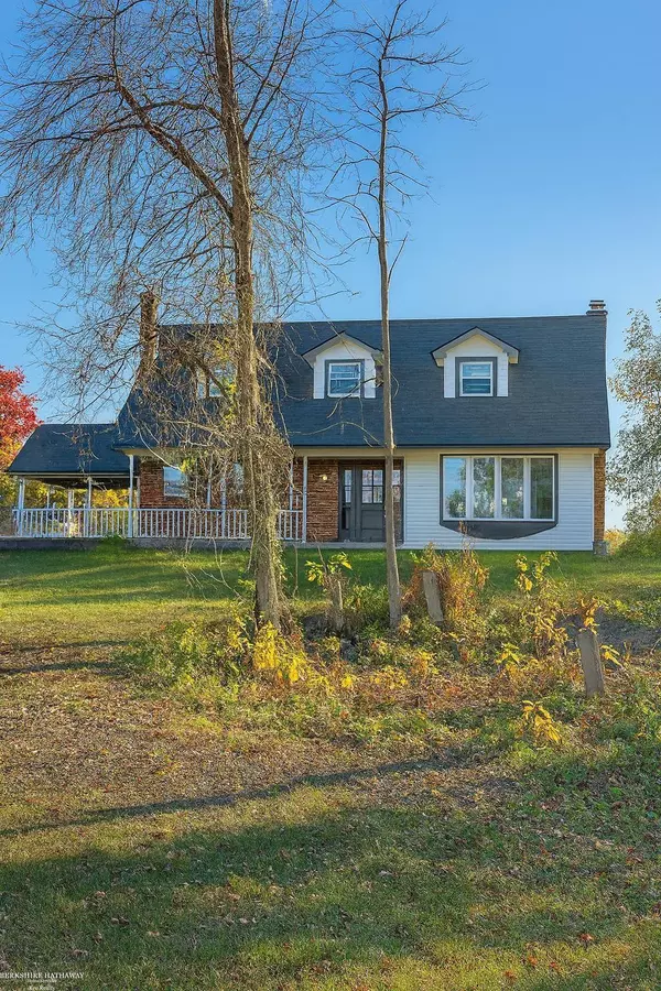 6760 Hunters Creek Road, Imlay City, MI 48444