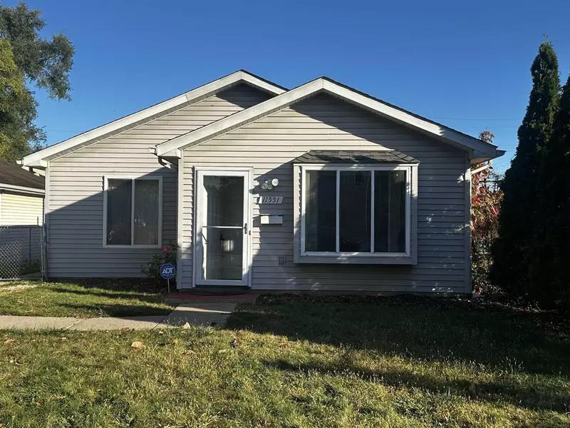 11551 Maxwell Avenue, Warren, MI 48089