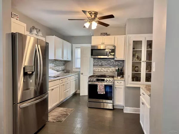 Saginaw, MI 48602,1020 Reed Street