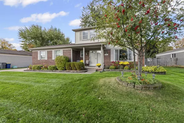 Clinton Twp, MI 48038,39675 Waldorf Drive