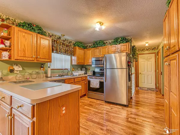 Monroe, MI 48161,719 Toledo Avenue