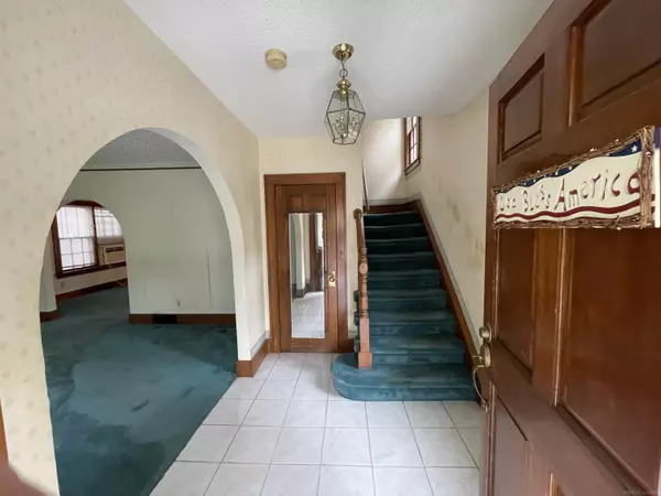 Lincoln Park, MI 48146,963 Winchester Street