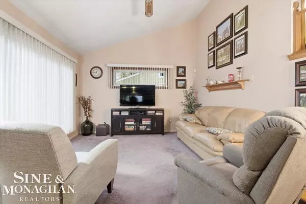 Clinton Twp, MI 48035,21437 Hillside Drive