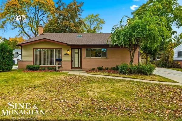 21437 Hillside Drive, Clinton Twp, MI 48035