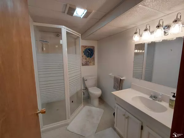 Southgate, MI 48195,18680 Rudgate Street