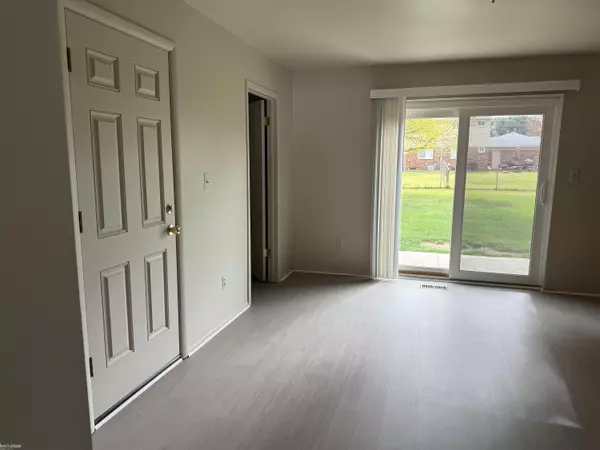 MI 48316,5480 23 Mile Road