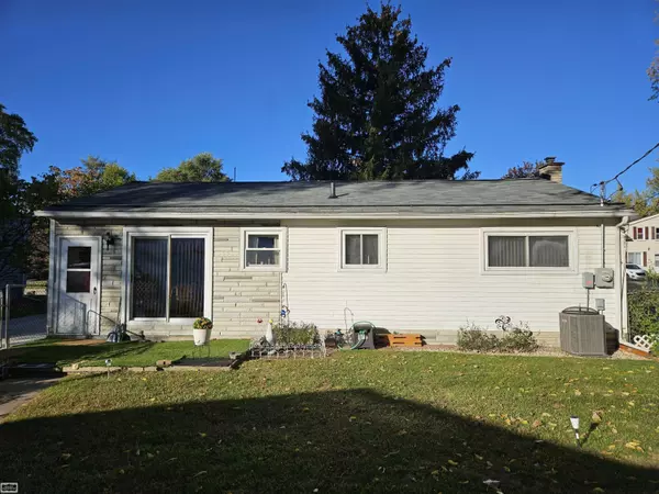 Madison Heights, MI 48071,27392 Groveland Street