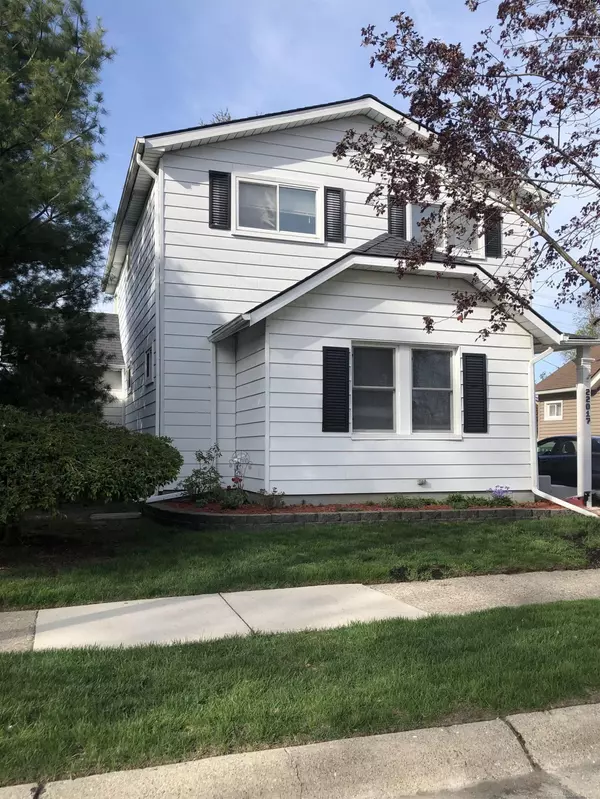 Saint Clair Shores, MI 48080,22017 Rosedale Street