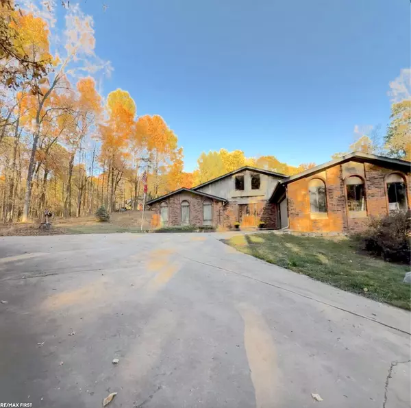 Oxford, MI 48370,1185 Barr Road