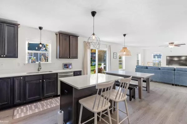 Fenton, MI 48430,510 Cascade Avenue