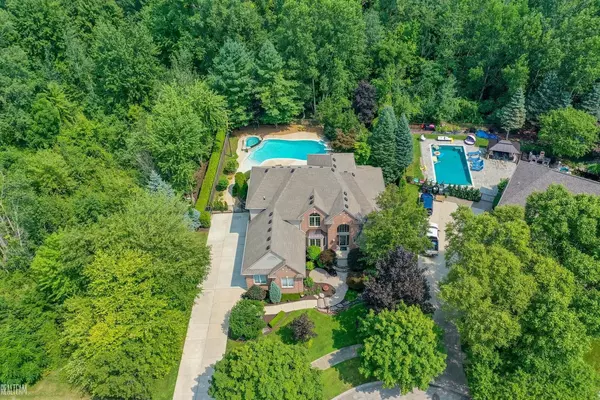 Shelby Twp, MI 48315,54344 Sweetwood Drive