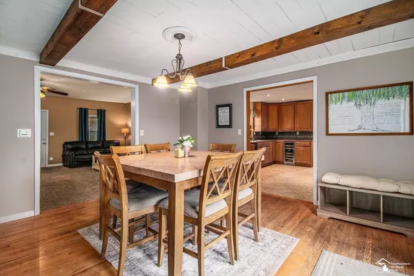 Blissfield, MI 49228,530 Beagle Road