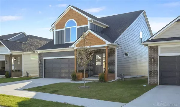 MI 48047,27633 Maryjane Lane E