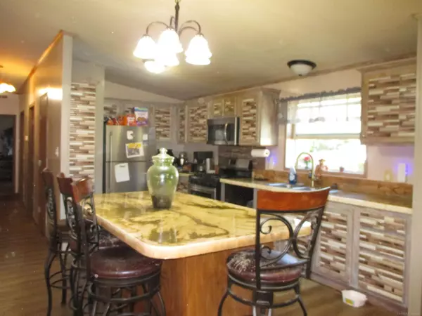 Algonac, MI 48001,9642 Meadowbrook Street