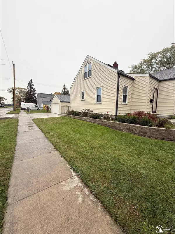 Monroe, MI 48161,917 Wolverine Avenue