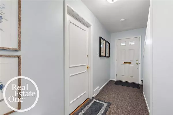 Grosse Pointe, MI 48230,616 Cadieux Road