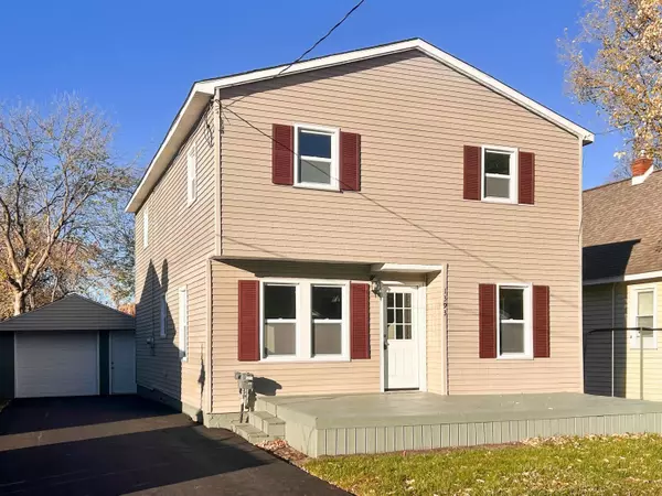 1393 Carman Street, Burton, MI 48529