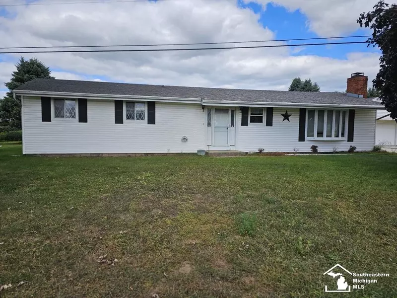 5724 Consear Road, MI 49267