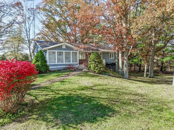 MI 48049,5541 Vincent Road