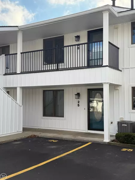 5747 Main Street, Lexington, MI 48450