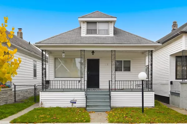 12045 Klinger Street, Hamtramck, MI 48212